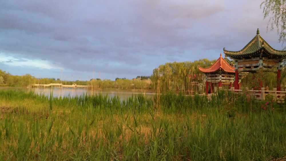 月牙湖中国北方民族园：历史、文化与自然的完美融合