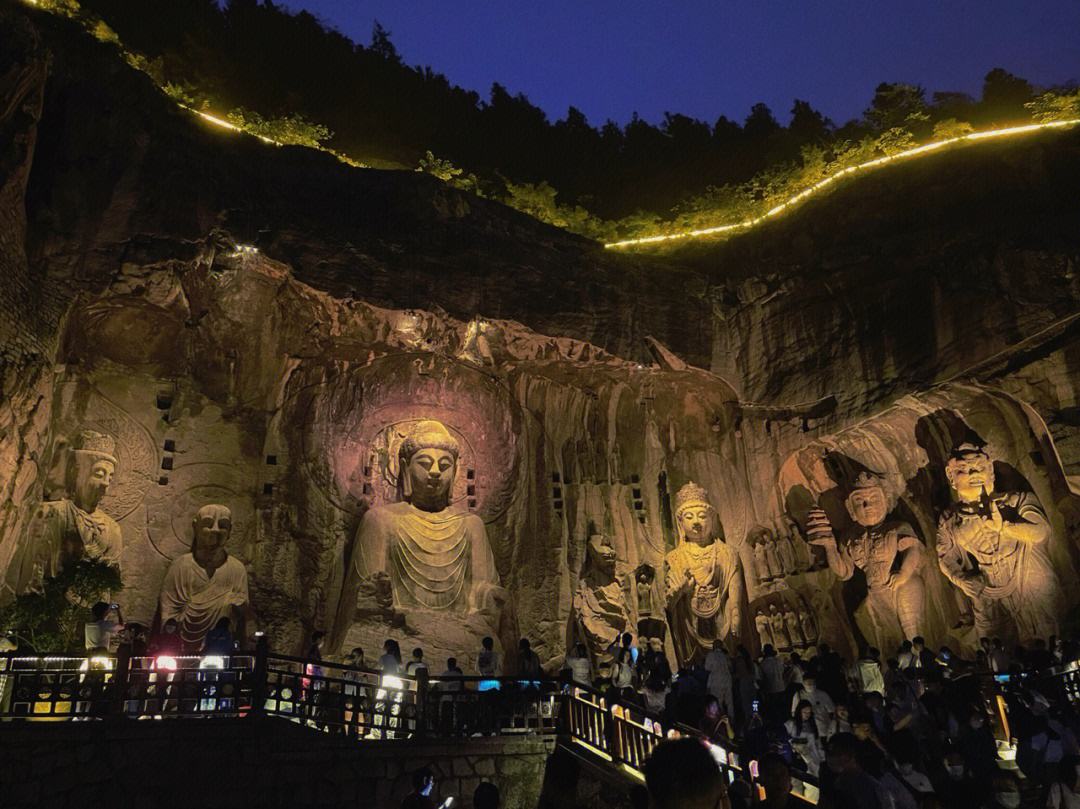 龙门石窟：艺术的瑰宝与历史的见证